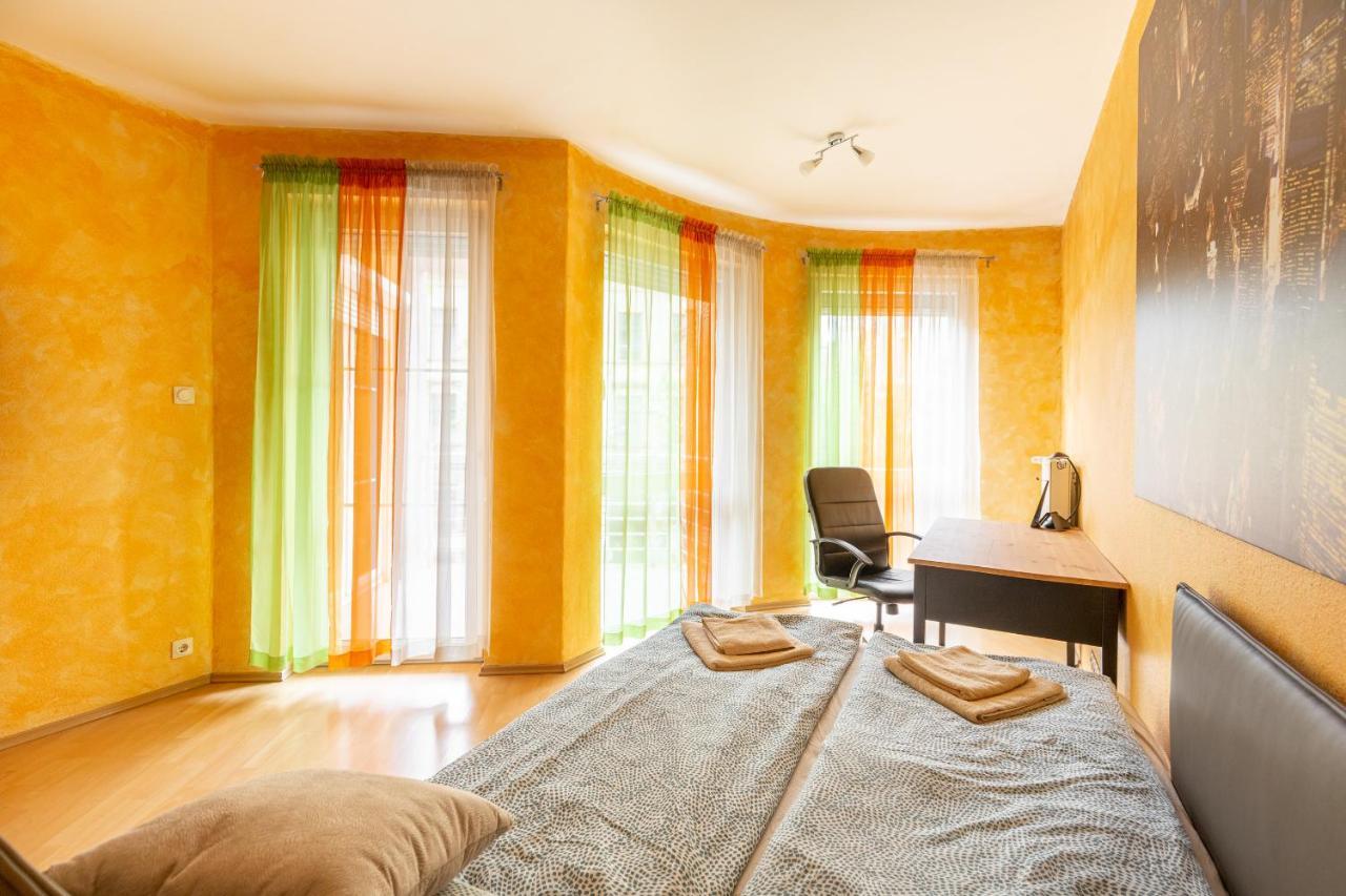 M36 Mester Apartment 부다페스트 외부 사진