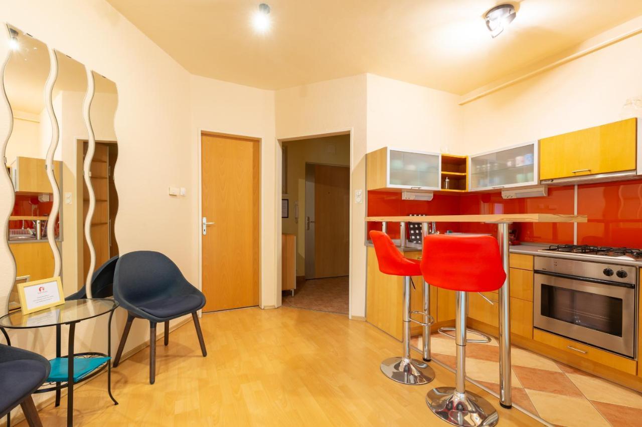 M36 Mester Apartment 부다페스트 외부 사진