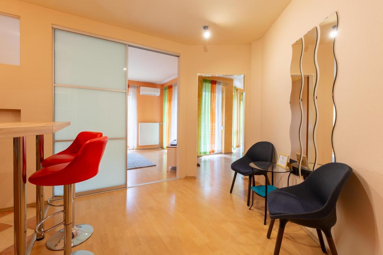 M36 Mester Apartment 부다페스트 외부 사진